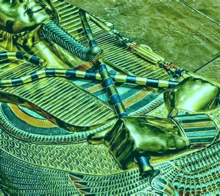 Pharaoh s Tomb (Red Rake) slot machine