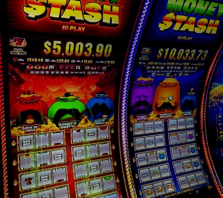 Piggy Bank Stash slot machine
