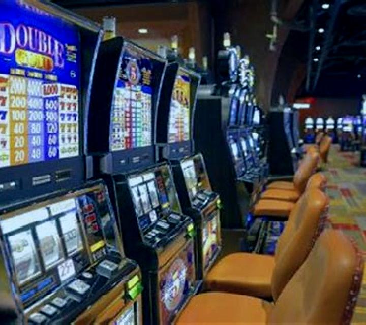 Pillars of Luck slot machine