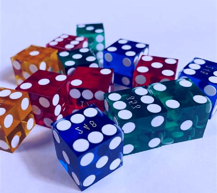 Pirate Cave Dice slot game