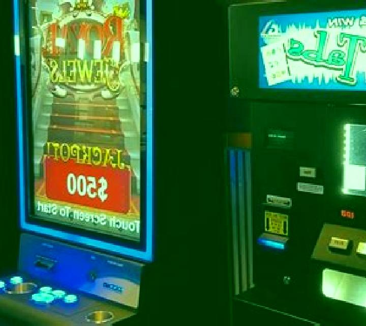 Pirate Lost Cave (Pull Tabs) online slot
