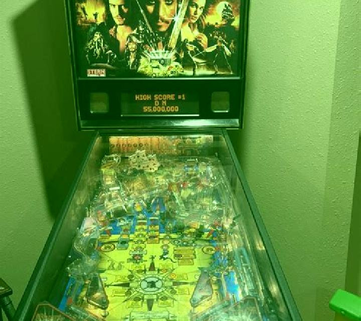 Pirates Of Graveland slot machine