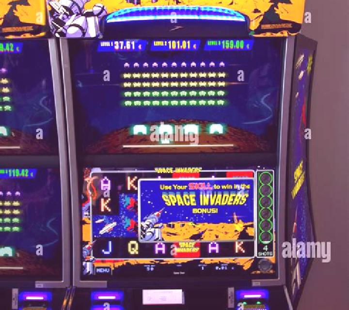 Pizza Invaders slot machine