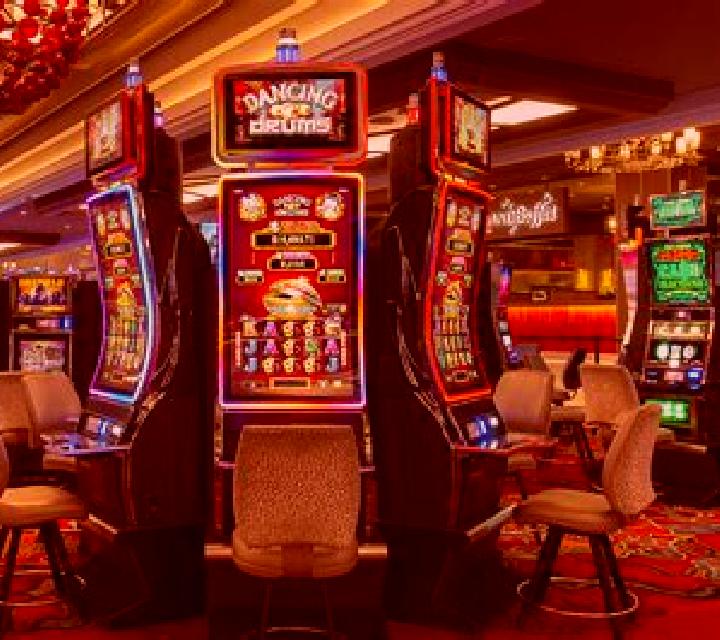 Plinball Machine slot game