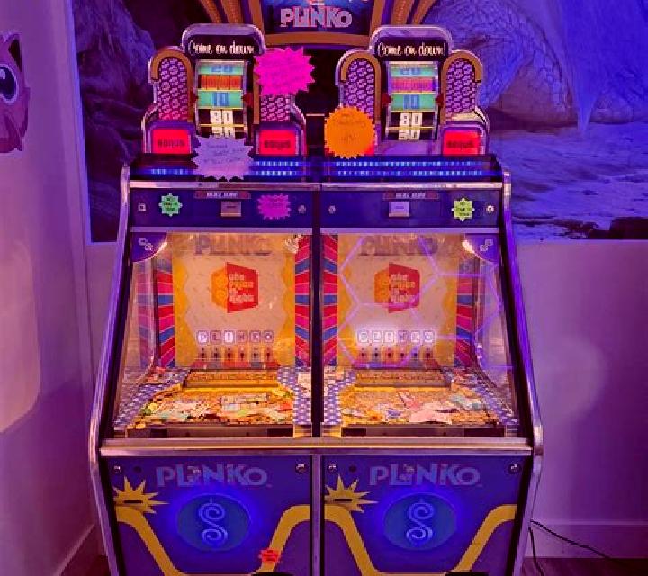 Plinko (Coin Machine Gaming) slot game