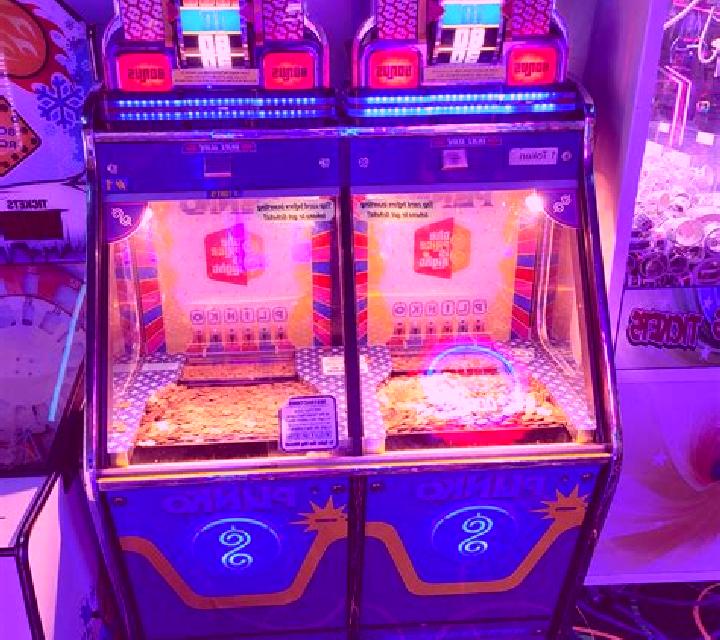 Plinko Neon slot machine