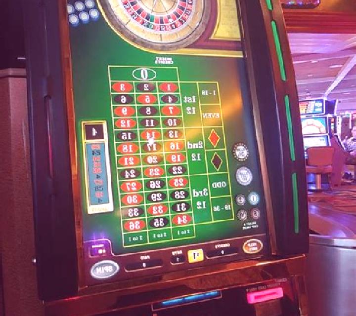 Poly Roulette slot machine