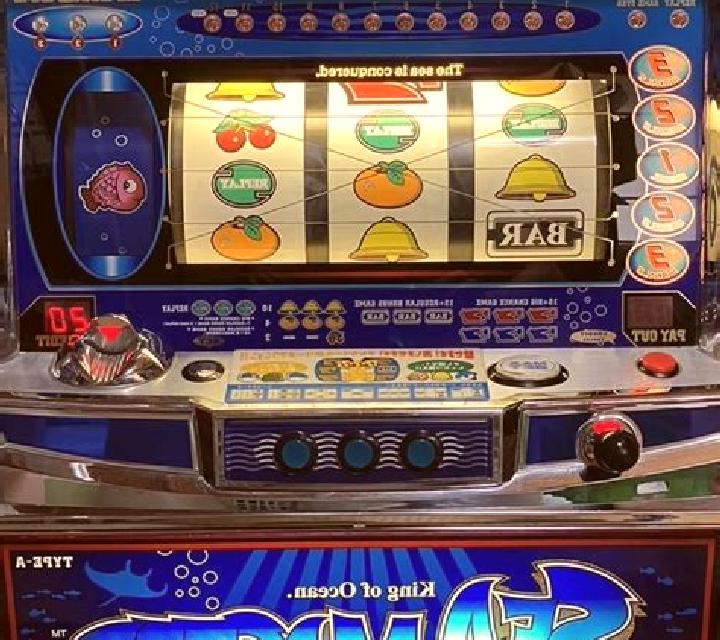 Pool Master slot machine