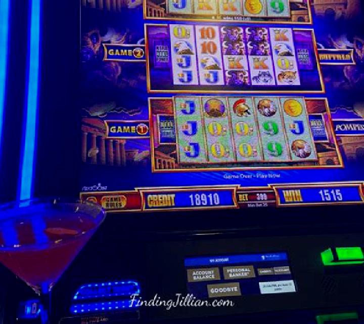 POP Royale slot machine