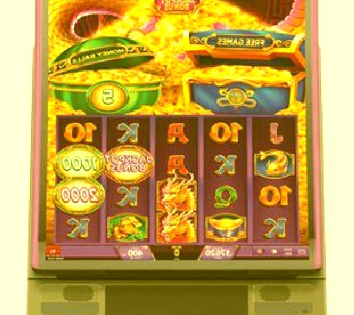 Precious Treasures slot machine