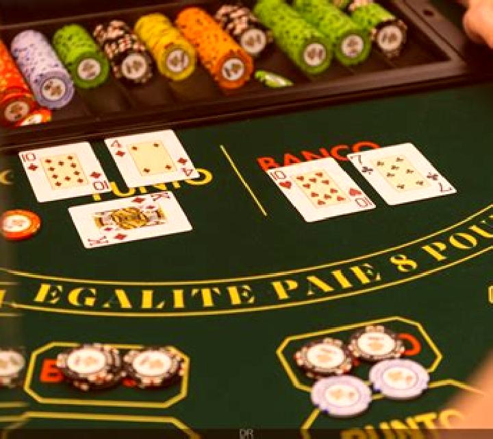Punto Banco Privee (Play Labs) slot game
