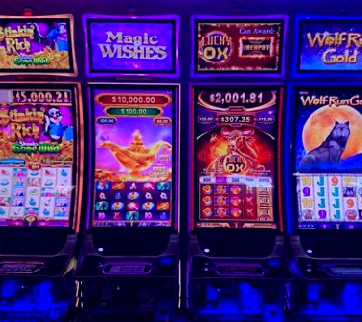 Puppy Love (759 Gaming) slot machine