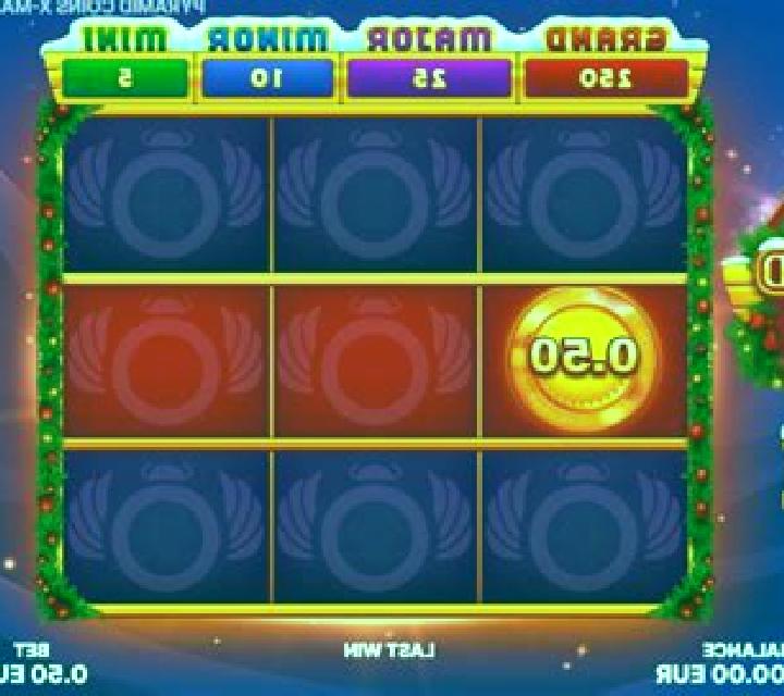 Pyramid Coins X-Mas slot