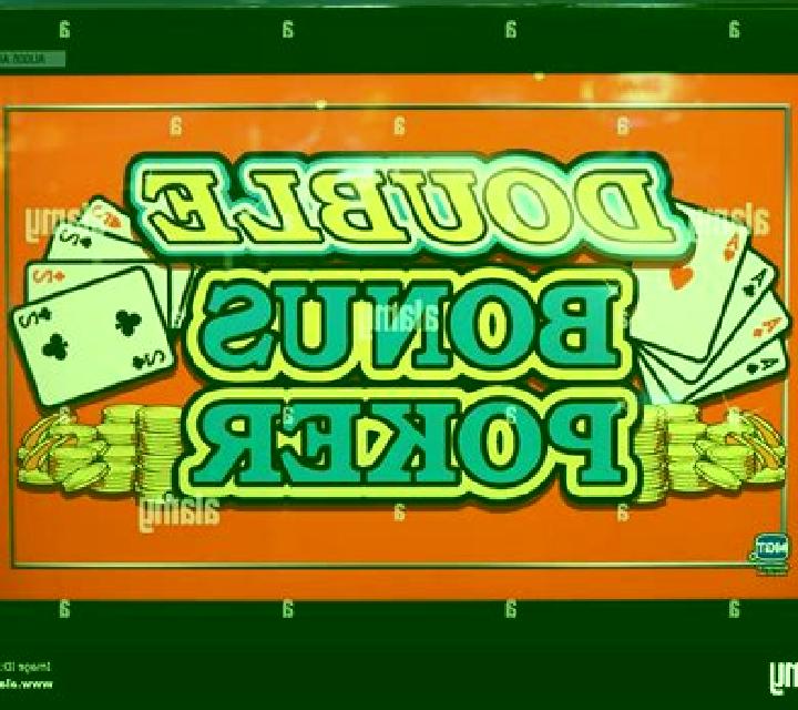 Pyramid Double Bonus Poker (Betsoft) online slot