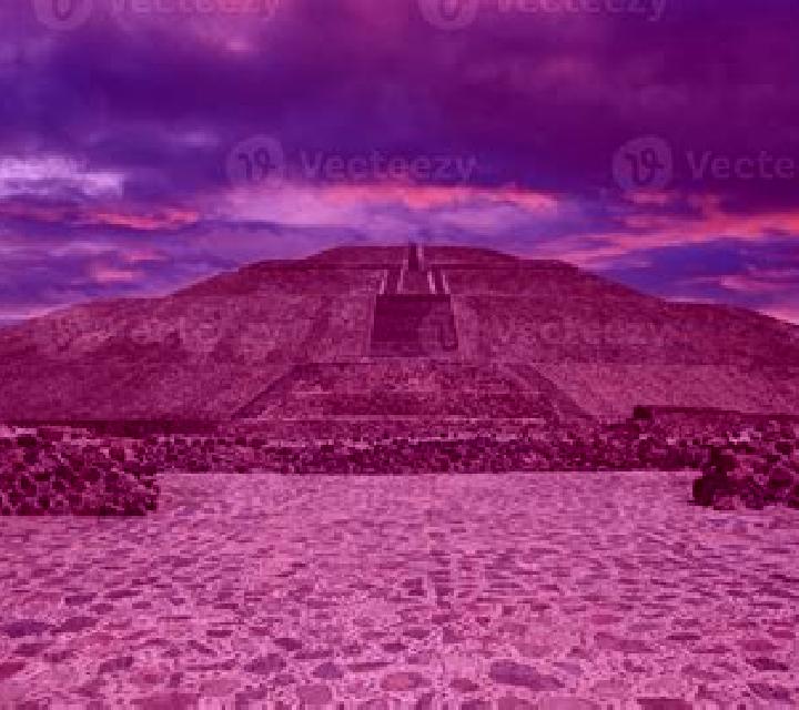 Pyramid of the Sun online slot