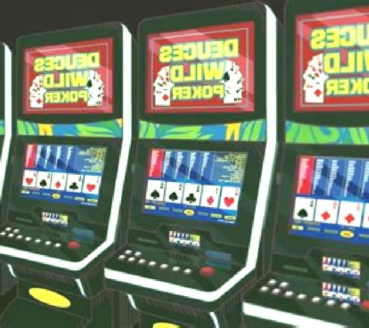 Pyramid Poker Deuces Wild (Nucleus Gaming) slot game