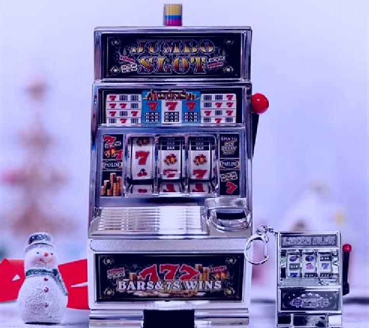 Queen of Coins slot machine