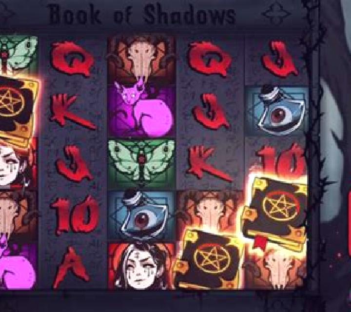 Queen of Shadows slot machine