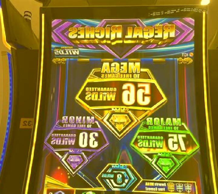 Rags to Riches slot game