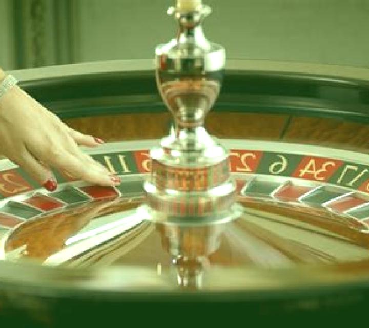 Real Roulette with Sarati slot machine
