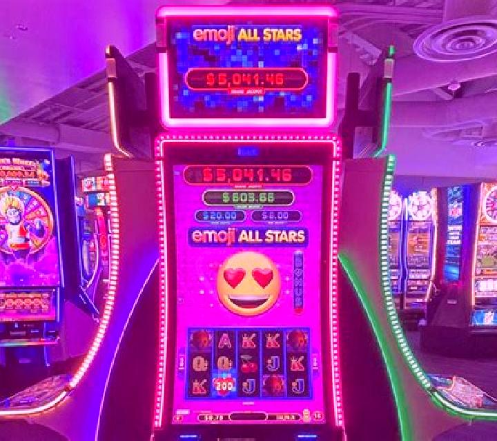 Reality Stars slot machine