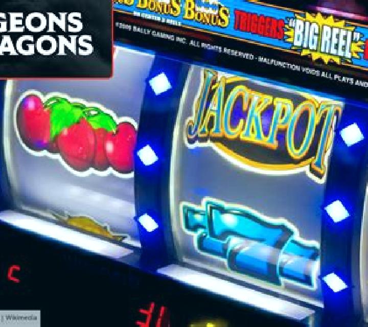 Red-Black War slot machine