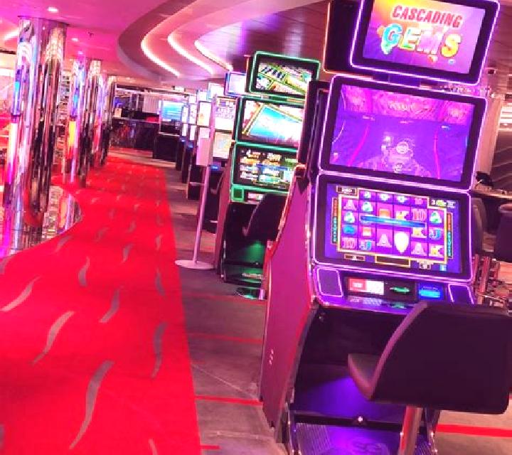 Red Carpet Richez slot machine