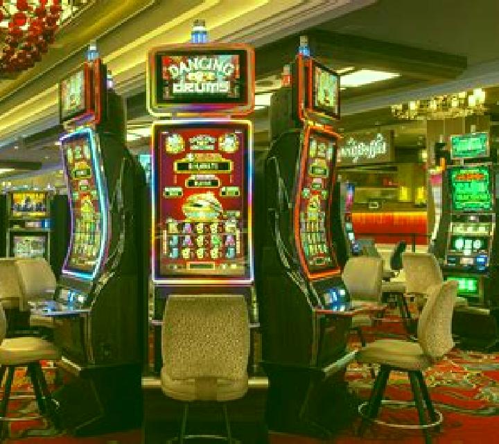 Red Fate 100/6 slot machine