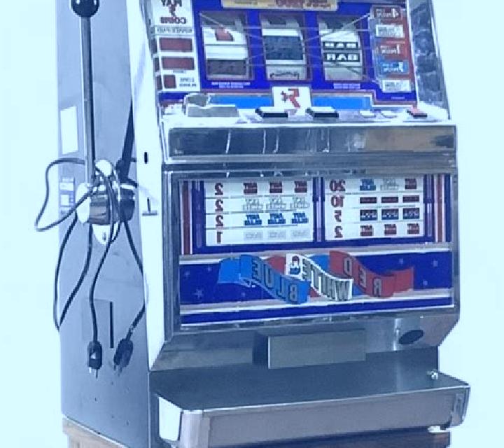 Red White Blue 5 Lines slot machine