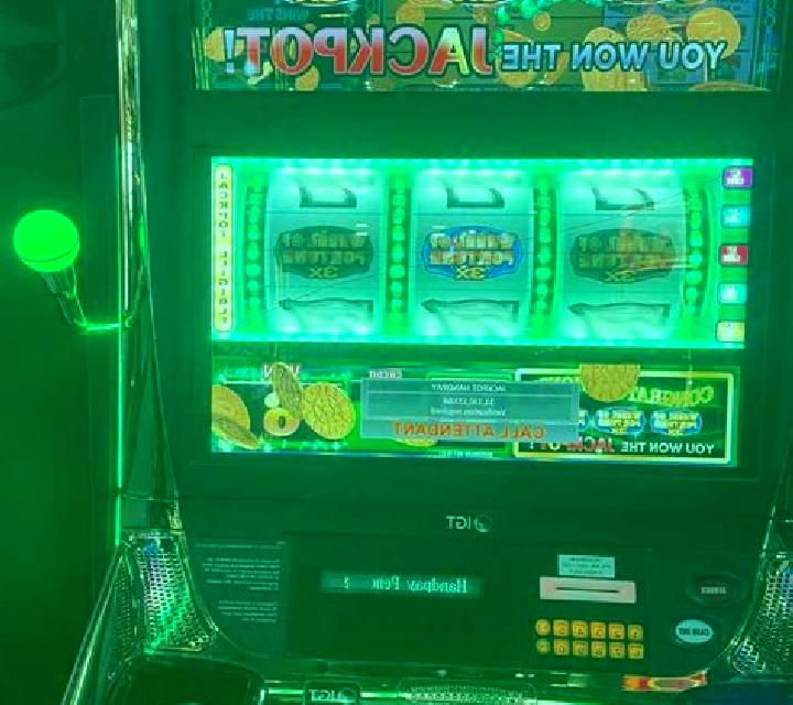 ReefPop slot machine