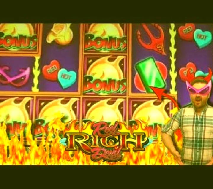 Reel Rich Devils online slot