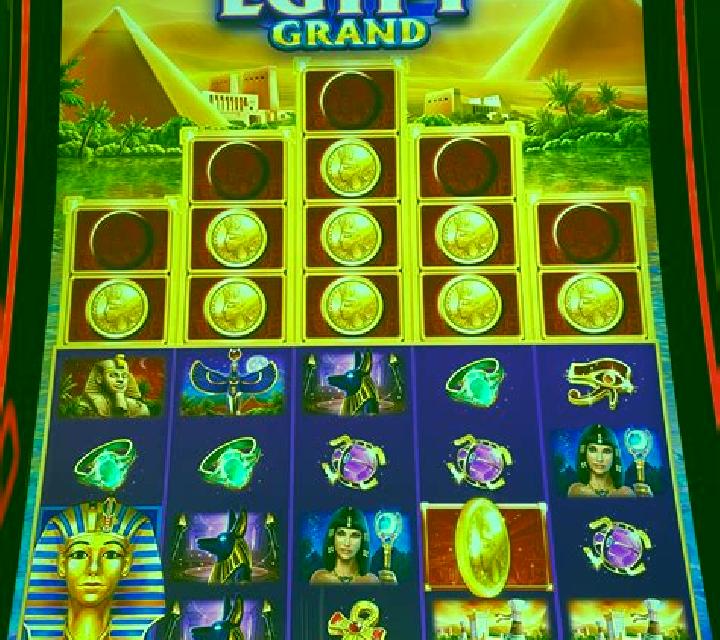 Reels of Egypt slot machine