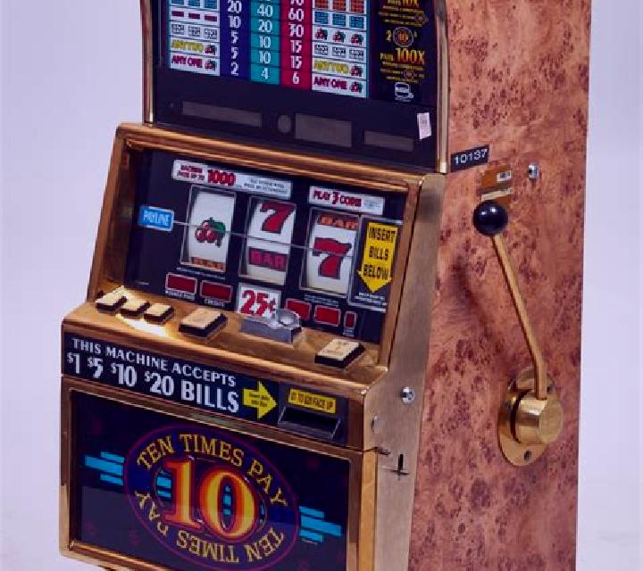 Reels of Fortune - Triple Pay slot machine