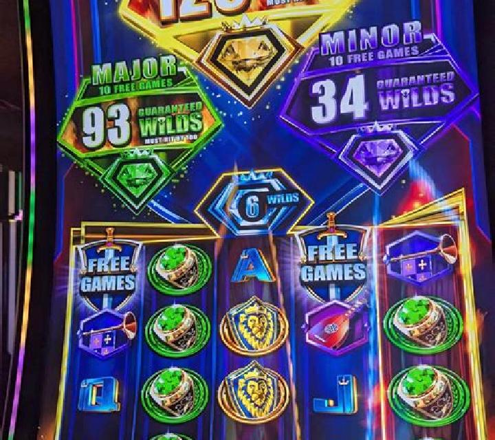 Regal Fruits 40 slot machine