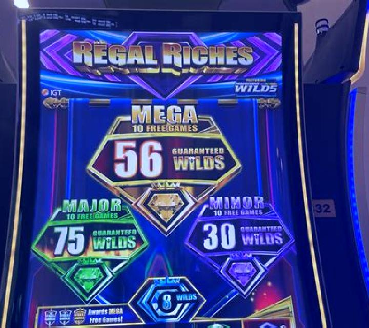 Regal Riches (IGT) online slot