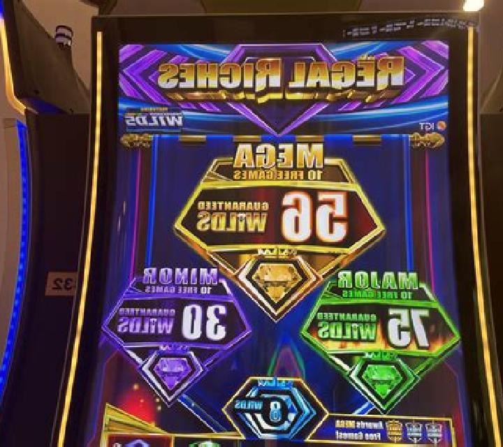 Regal Riches (IGT) slot game