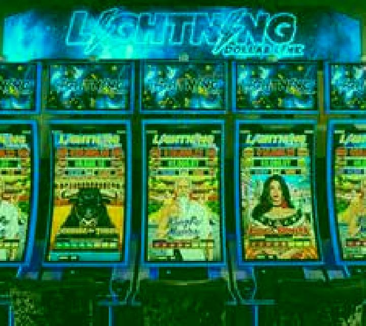 Regal Spins 10 Pate Link slot machine