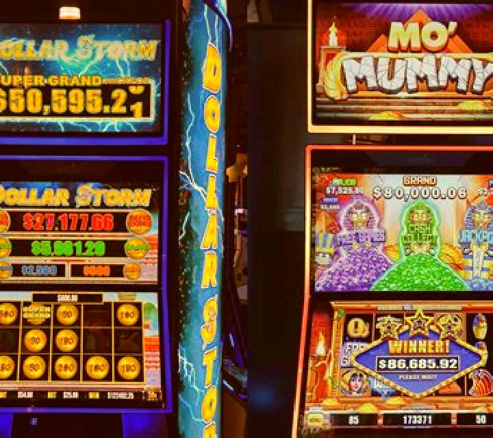 Regal Spins 40 Sun Link online slot