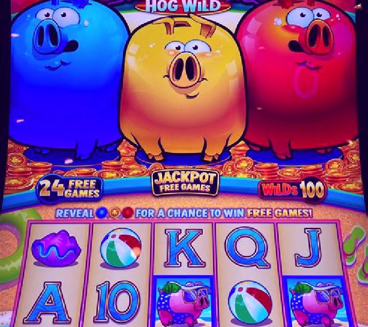 Rich Glow slot machine