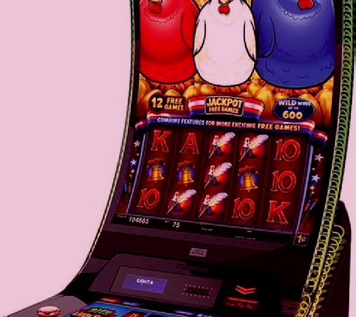 Rich Little Hens World Class slot machine