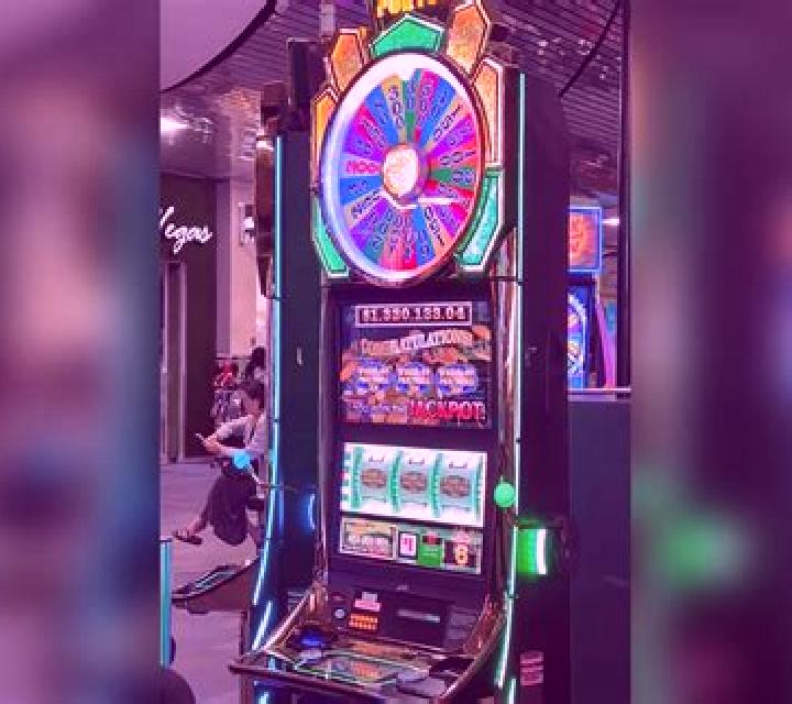 Richie in Vegas slot machine