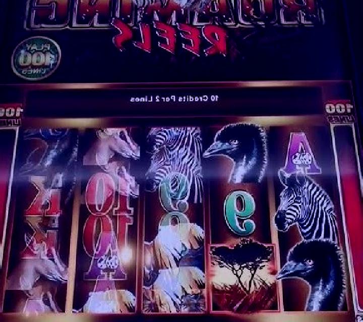 Roaming Reels slot machine