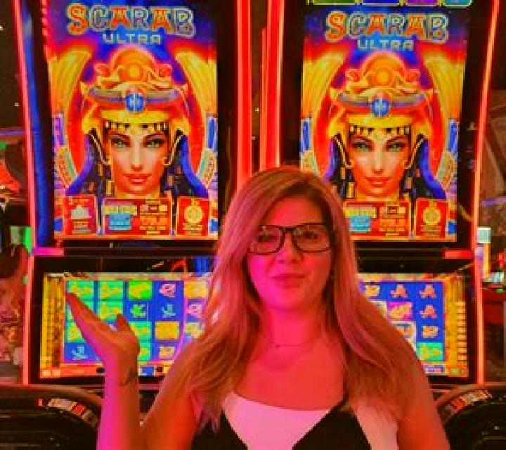 Robo Ultra slot machine