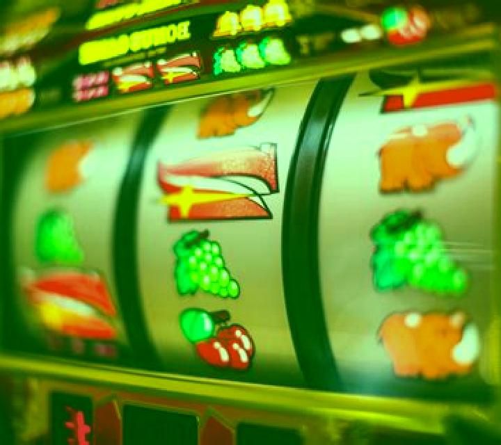 Rocket (Good Fortune Gaming) slot machine