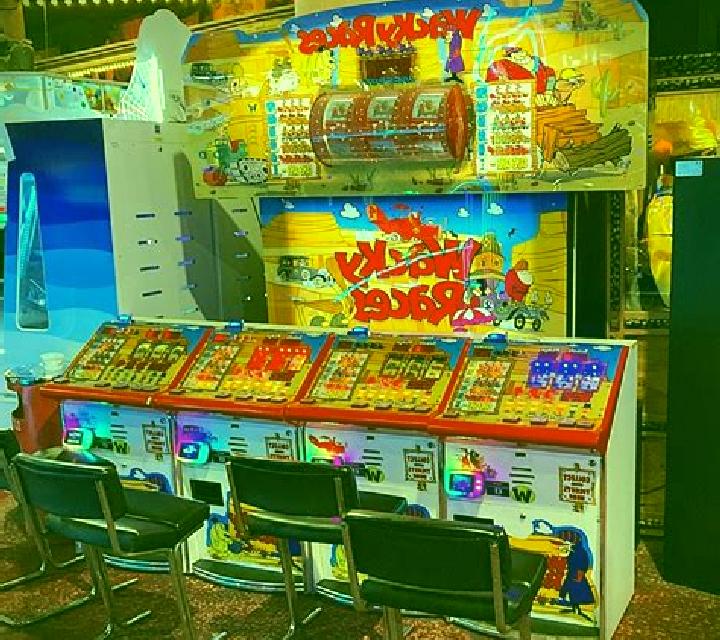 Rocket Racers slot machine