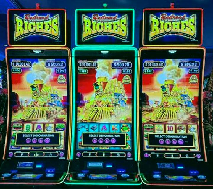Rockets of Riches slot machine
