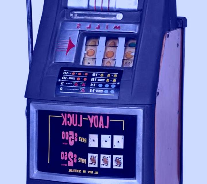 Roll to Luck slot machine
