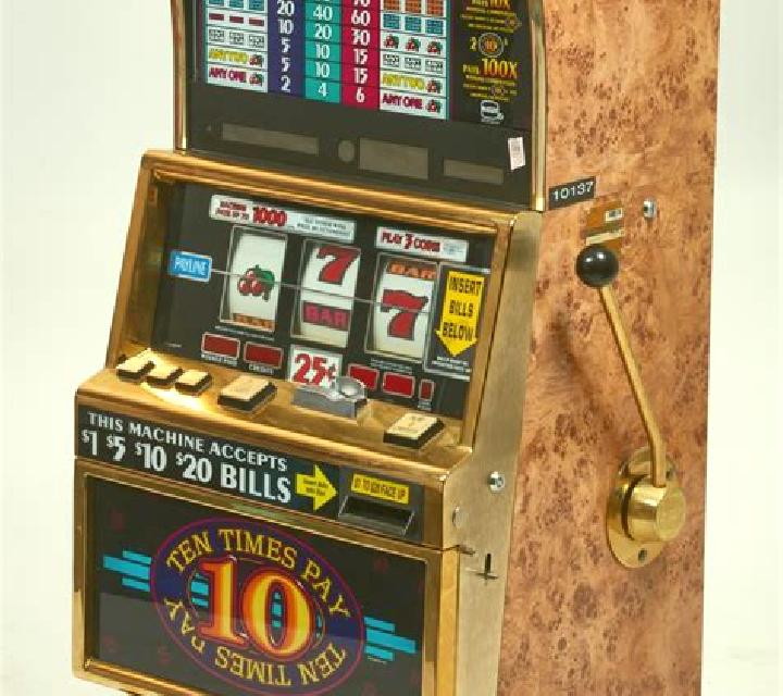 Rolling Hearts 10 slot machine