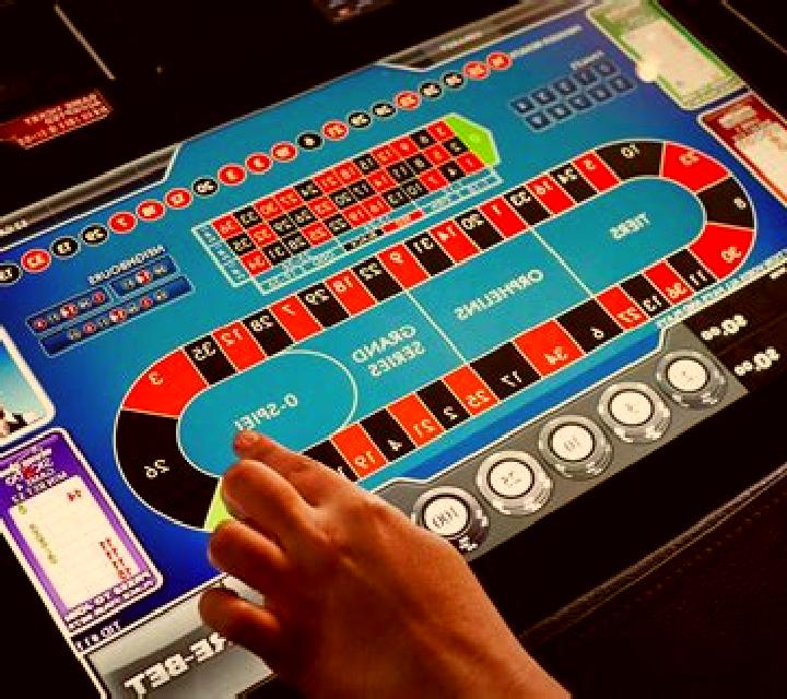 Roulette Original Live Casino slot machine