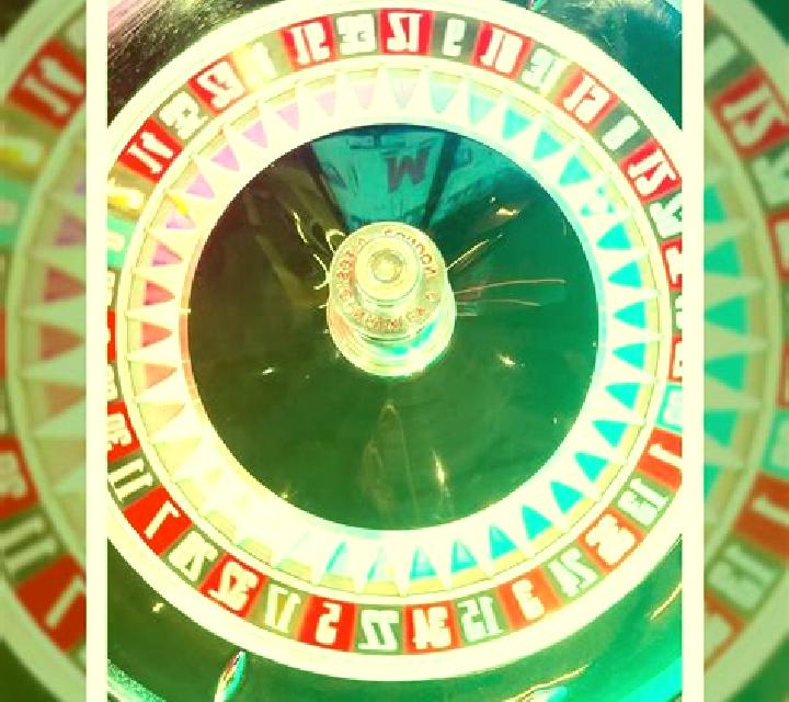 Roulette (Whale Originals) slot machine